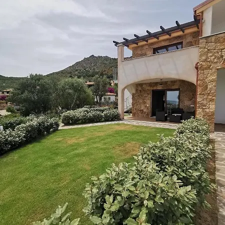 Appartamento L Alba 1 Con Piscina San Teodoro (Sardinia)